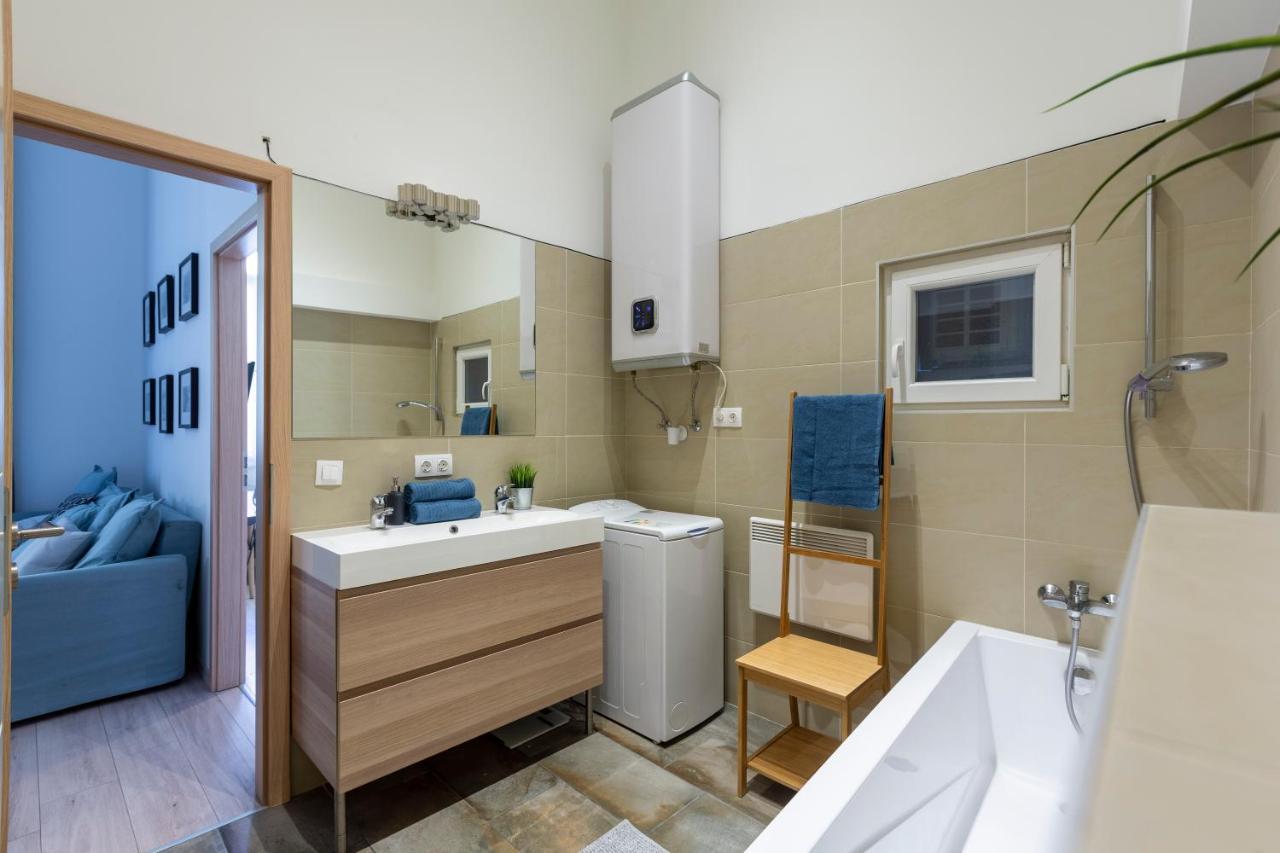 Deluxe Downtown Home By Elisabeth บูดาเปสต์ ภายนอก รูปภาพ